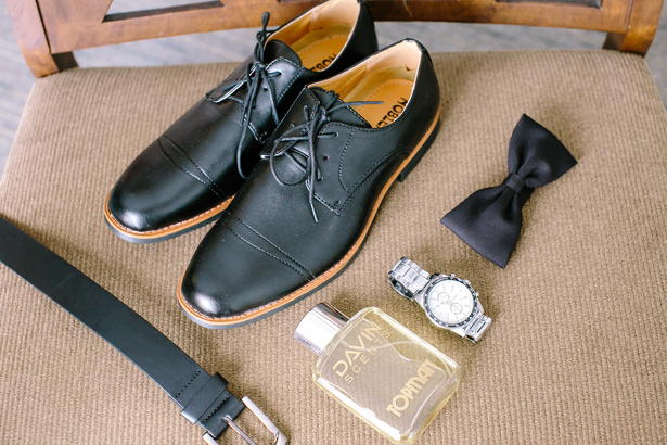 Groom's Shoes and Accessories
